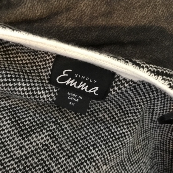 SIMPLY Emma black white 1X Cardigan w/pockets - Picture 5 of 14